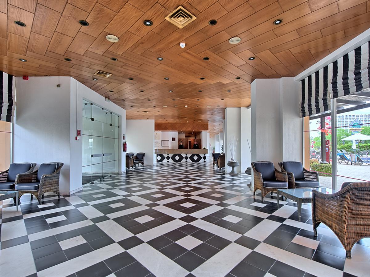 Dom Pedro Portobelo Aparthotel Vilamoura Exterior foto
